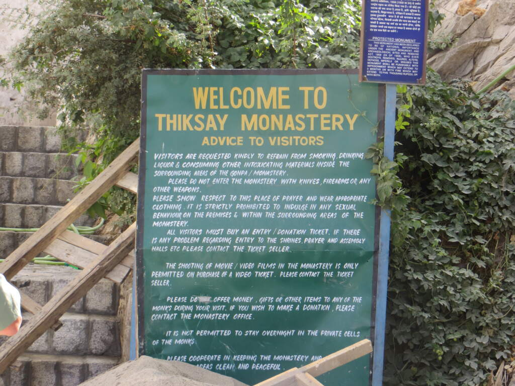 El Thiksay Monasterio, donde estuvimos varias horas, un monasterio budista en LEh
