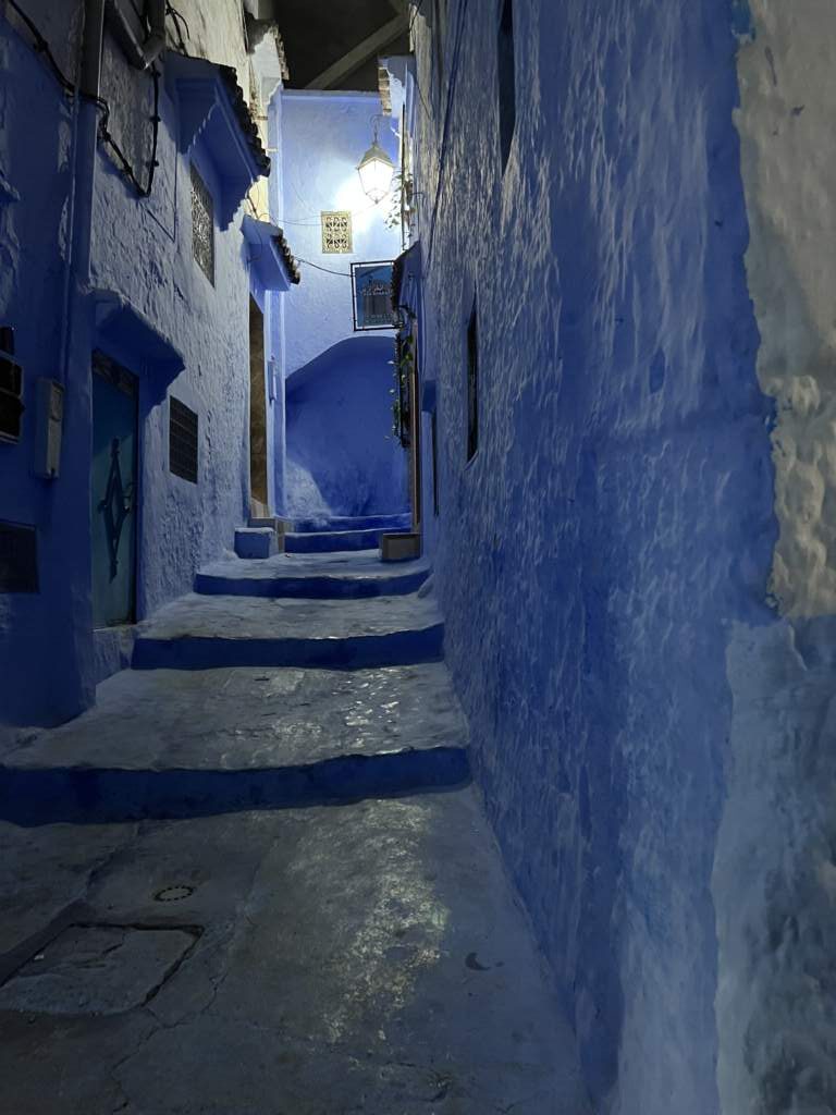 Chefchaouen, la ciudad azul de Marruecos, nuestro primer destino donde dormimos.