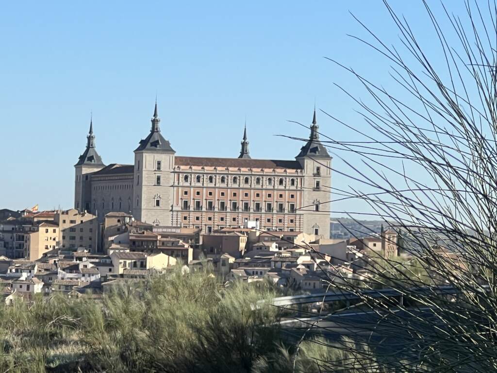 El Alcázar de Toledo, imponente