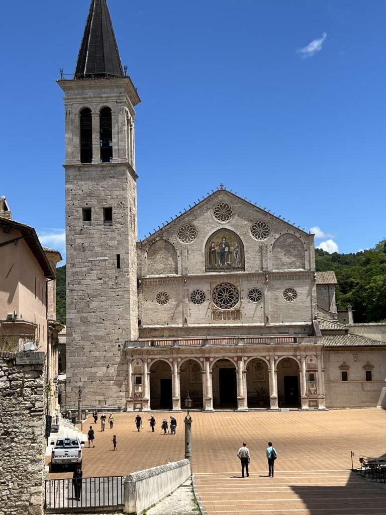 La Catedral de Santa Maria Assunta, un espléndido ejemplo de estilo románico, en Spoletto, Umbria