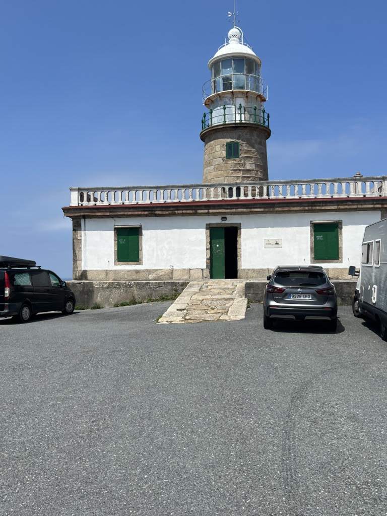 El Faro Corrugado, en A Coruña, dede donde se puede ver el parque de las Dunas de Corrugado, de ahi su nombre