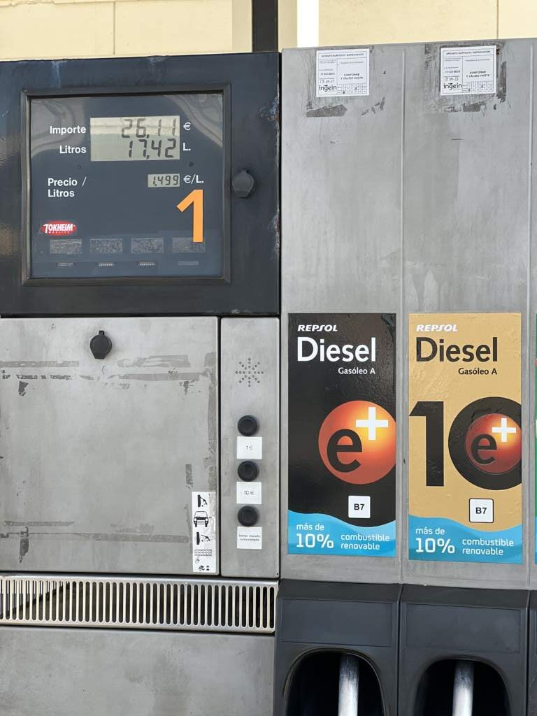 En Soria la gasolina a 1.499€, luego la vería en Francia a 1.99€ y a 1.5€/l en luxemburgo