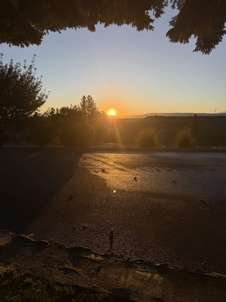 Las puestas de sol nos acompañaron durante todo el viaje, daba igual donde estuvieras, en el pacífico o en los parques Nacionales