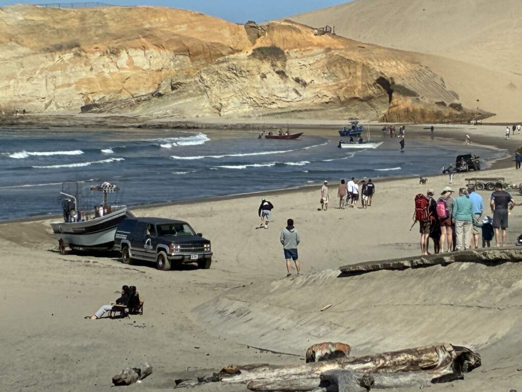 Uno de los pocos lugares habitados en la highway 1, donde entraban con sus lanchas en el pacífico